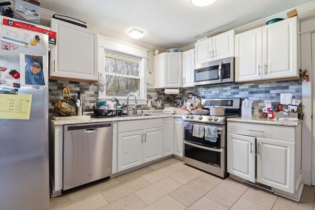 886 Reeves Rd, Antioch, TN 37013