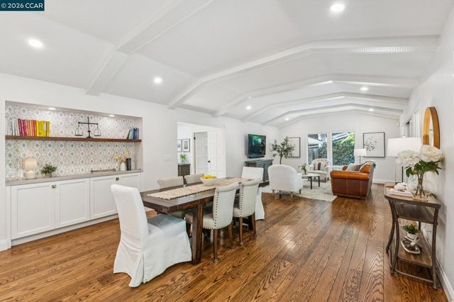 27 Shawn Ct, Alamo, CA 94507
