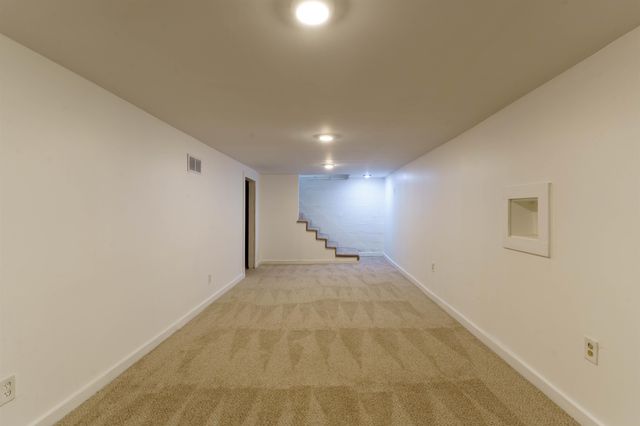 1353 N PERSHING AVE, Wichita, KS 67208