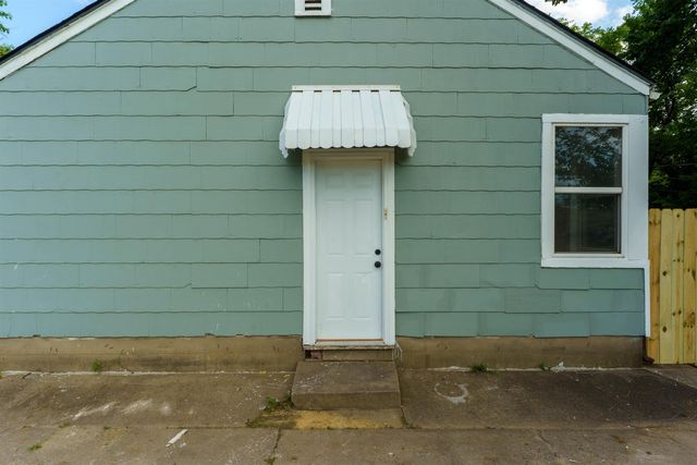 1353 N PERSHING AVE, Wichita, KS 67208