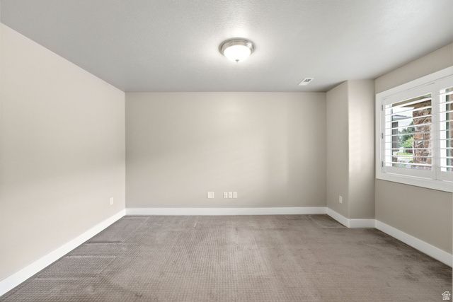 1917 N FARMINGTON HOLLOW CIR, Farmington, UT 84025