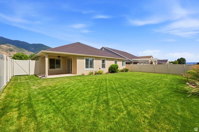 1917 N FARMINGTON HOLLOW CIR, Farmington, UT 84025