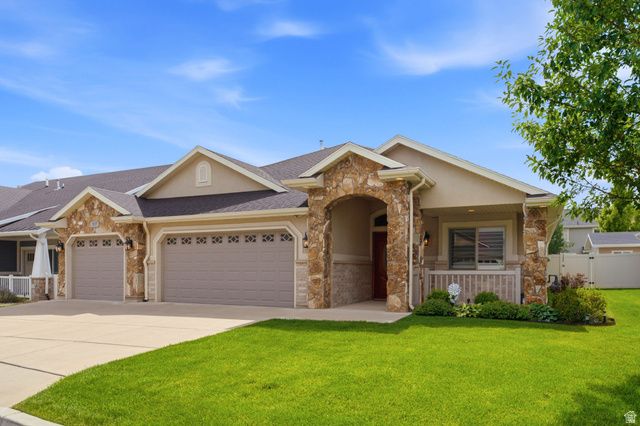 1917 N FARMINGTON HOLLOW CIR, Farmington, UT 84025