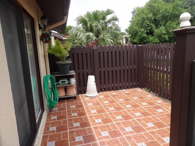 604 Sea Pine Way A, Greenacres, FL 33415