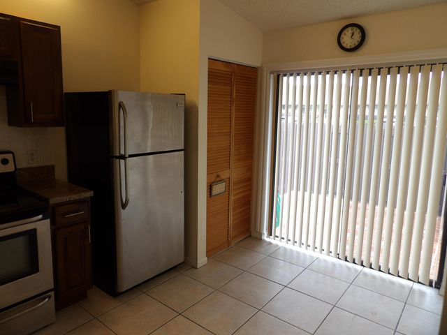 604 Sea Pine Way A, Greenacres, FL 33415