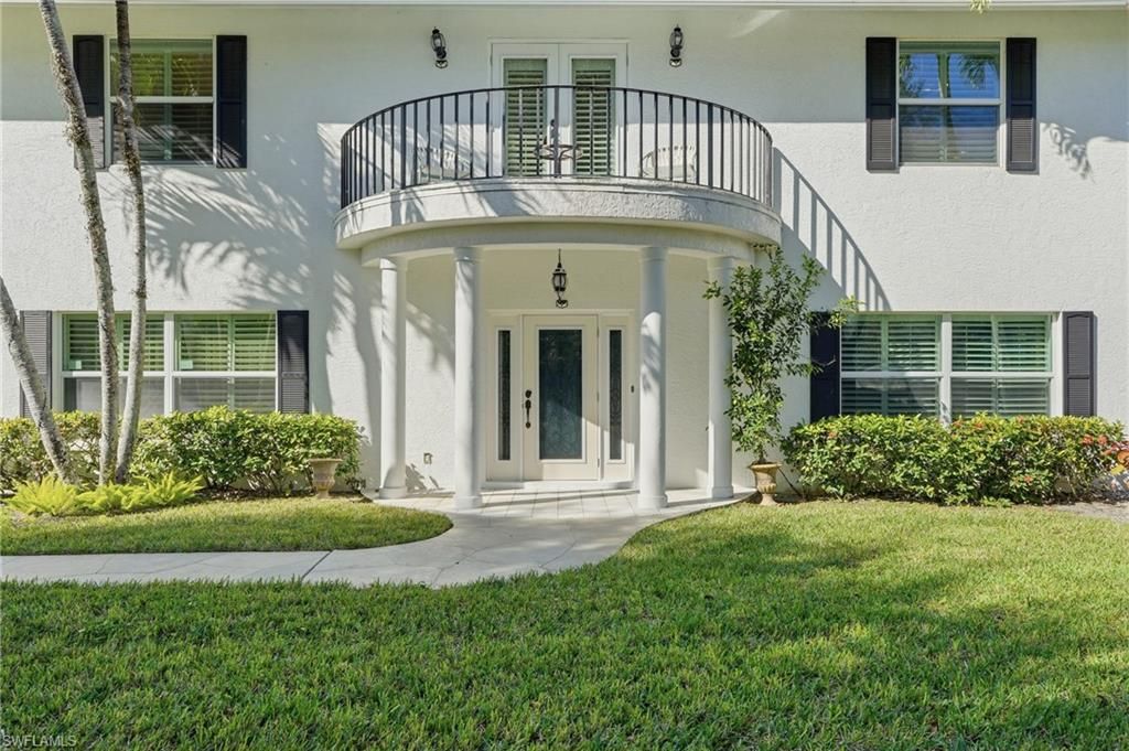 7395 Stonegate DR, NAPLES, FL 34109 — photo 2