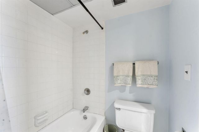 8 N Royal Palm Way 6040, Boca Raton, FL 33432