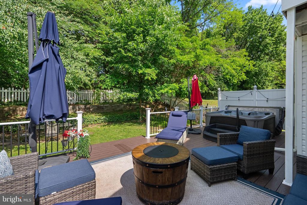 Image 23 of property listing at 7111 RUMFORD DR, Glen Burnie, MD 21061