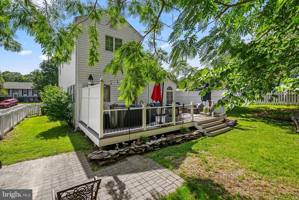 Image 25 of property listing at 7111 RUMFORD DR, Glen Burnie, MD 21061