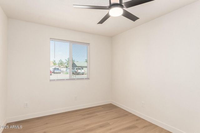 4013 W NANCY Lane, Phoenix, AZ 85041