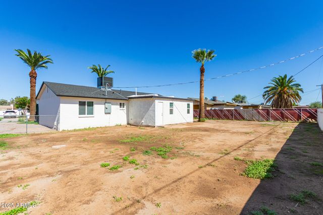 4013 W NANCY Lane, Phoenix, AZ 85041