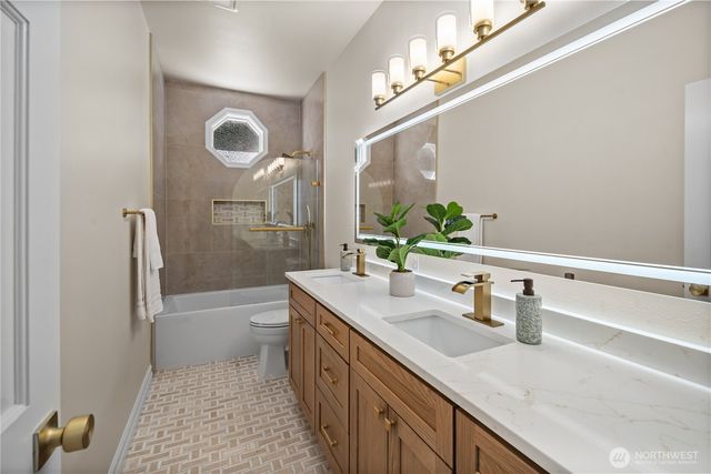 13106 Bracken Fern Drive NW, Gig Harbor, WA 98332