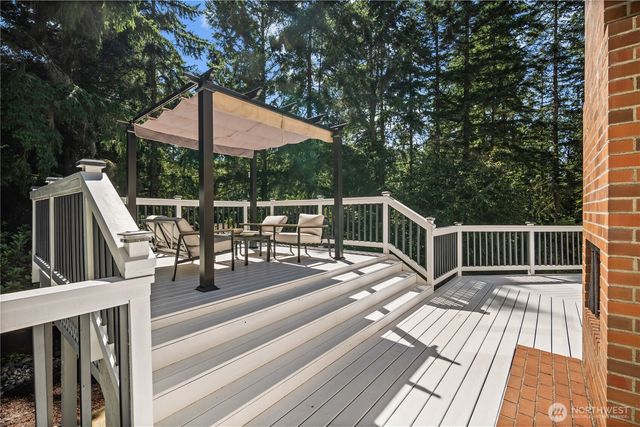 13106 Bracken Fern Drive NW, Gig Harbor, WA 98332