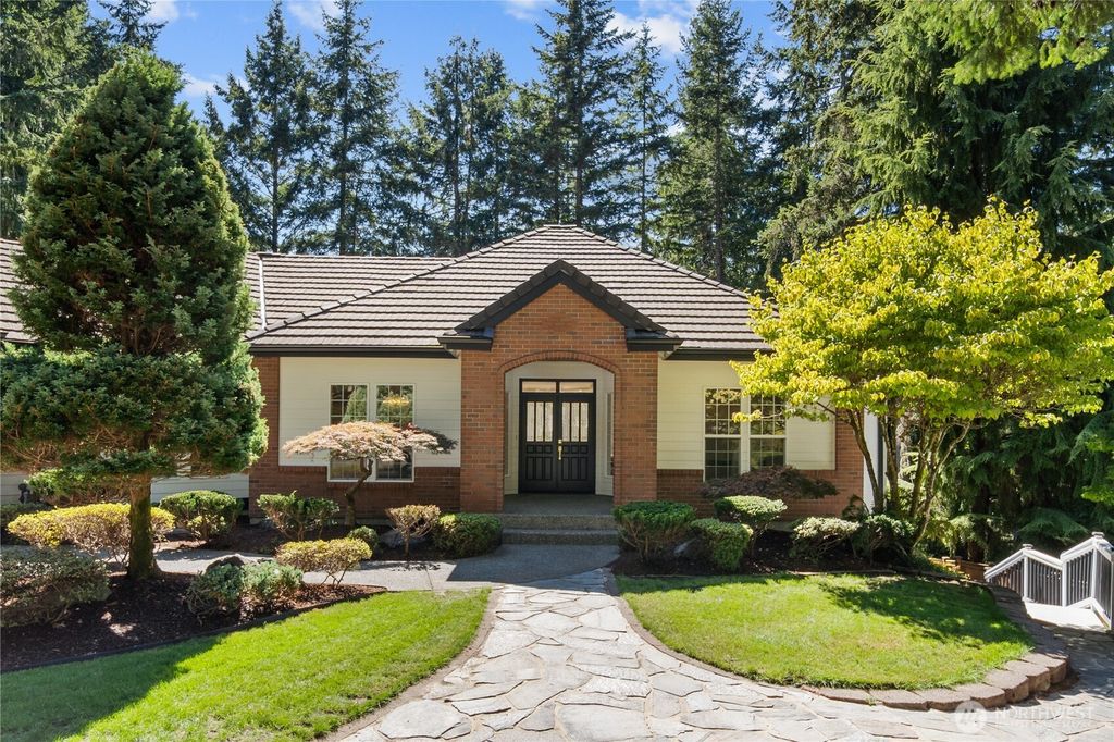 13106 Bracken Fern Drive NW, Gig Harbor, WA 98332