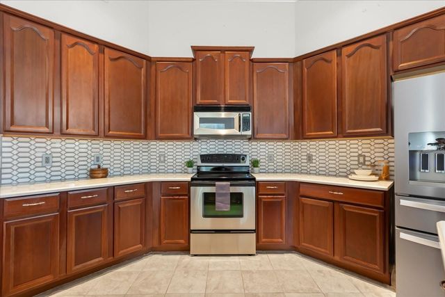 5586 WHISPERING WOODS POINT, Sanford, FL 32771