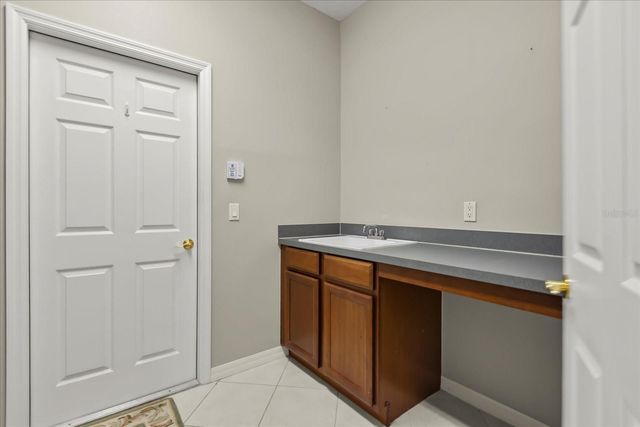 5586 WHISPERING WOODS POINT, Sanford, FL 32771