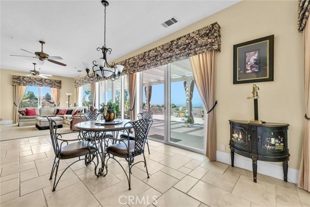 38525 Via De Oro, Temecula, CA 92592