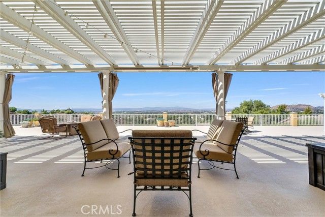 38525 Via De Oro, Temecula, CA 92592