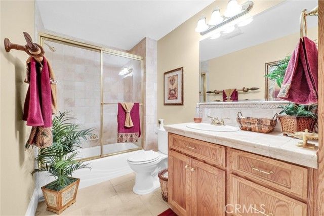 38525 Via De Oro, Temecula, CA 92592