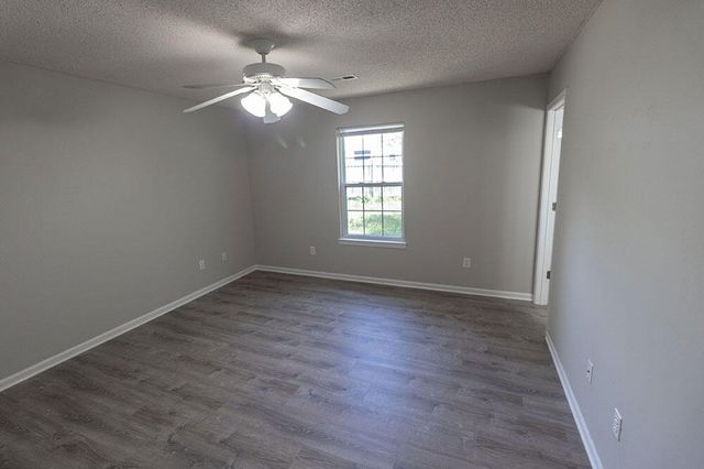 610 N GRACE LN, Columbia, MO 65201