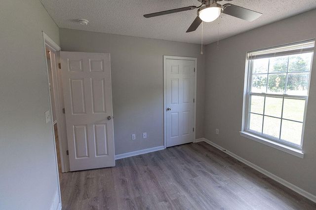 610 N GRACE LN, Columbia, MO 65201