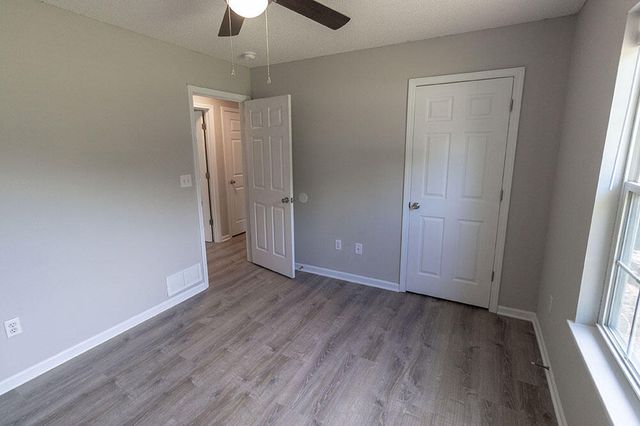 610 N GRACE LN, Columbia, MO 65201