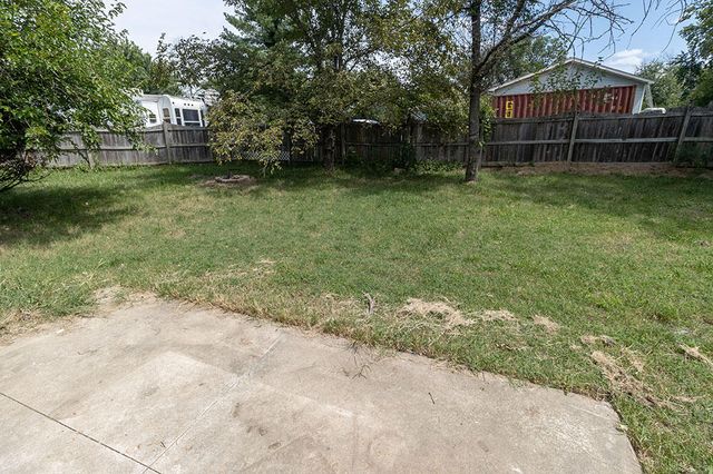 610 N GRACE LN, Columbia, MO 65201