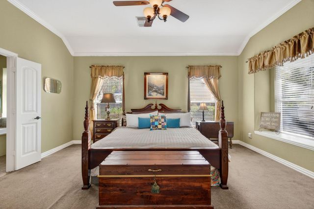 194 Maple Grove Drive, Conroe, TX 77384