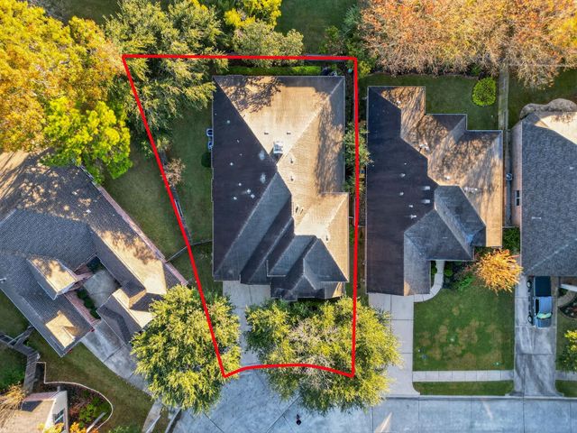 194 Maple Grove Drive, Conroe, TX 77384