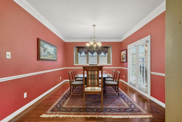 194 Maple Grove Drive, Conroe, TX 77384