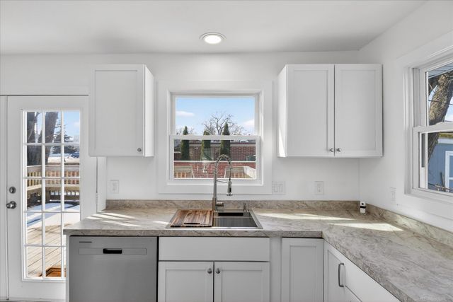 1719 23 Rd Street, Port Huron, MI 48060