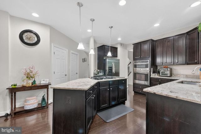 1904 BELLEVILLE DR NE, Leesburg, VA 20176