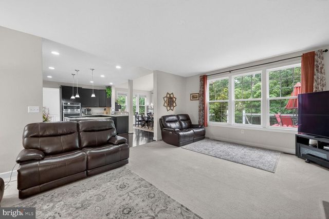 1904 BELLEVILLE DR NE, Leesburg, VA 20176