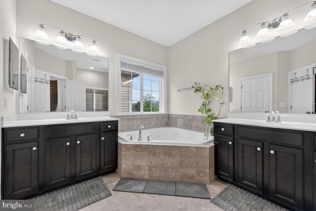 1904 BELLEVILLE DR NE, Leesburg, VA 20176