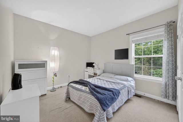 1904 BELLEVILLE DR NE, Leesburg, VA 20176