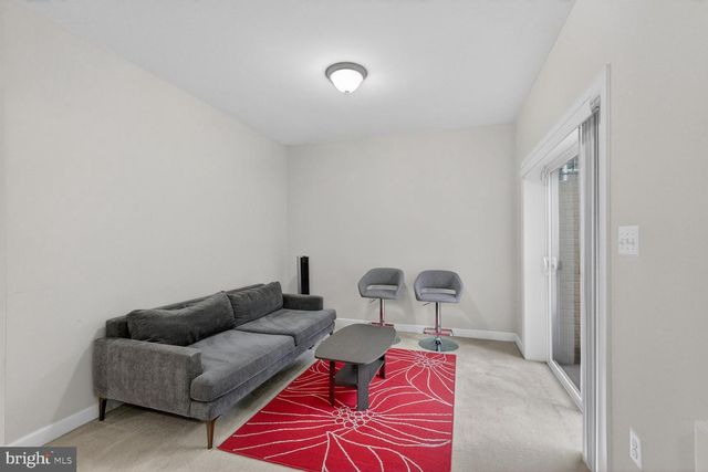 1904 BELLEVILLE DR NE, Leesburg, VA 20176