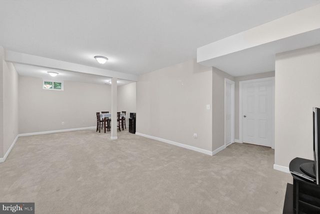 1904 BELLEVILLE DR NE, Leesburg, VA 20176