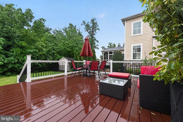 1904 BELLEVILLE DR NE, Leesburg, VA 20176