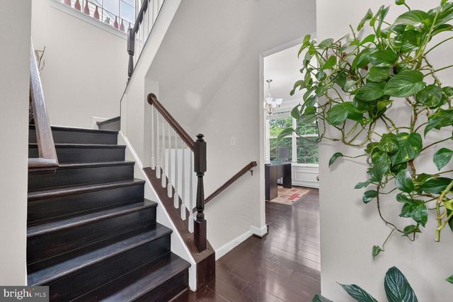 1904 BELLEVILLE DR NE, Leesburg, VA 20176