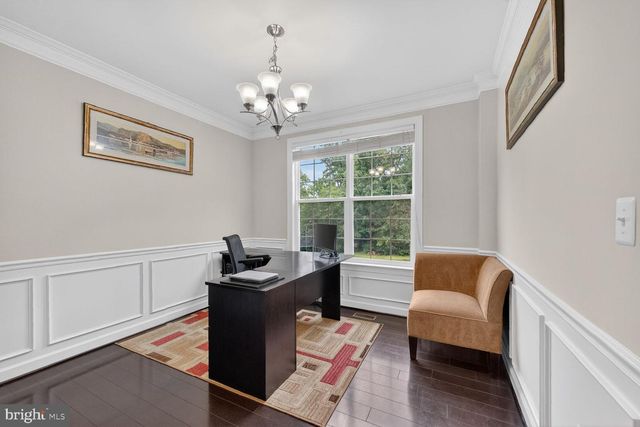 1904 BELLEVILLE DR NE, Leesburg, VA 20176