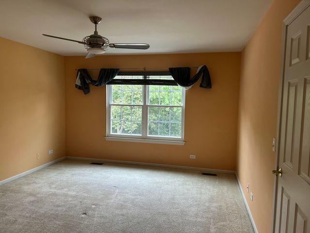 394 BAY Drive, Itasca, IL 60143