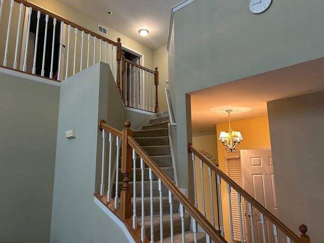 394 BAY Drive, Itasca, IL 60143