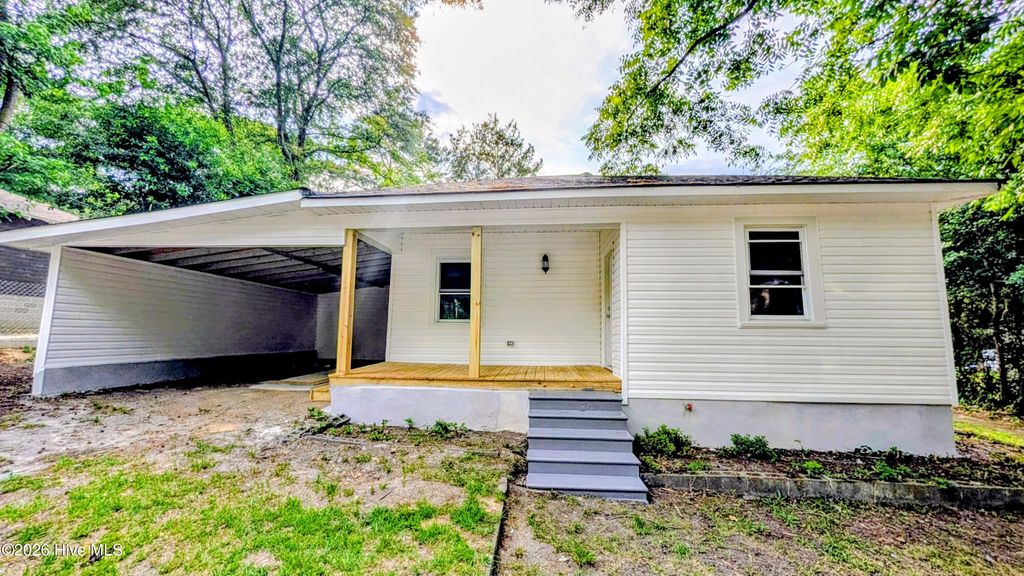 128 Dawkins Street, Rockingham, NC 28379