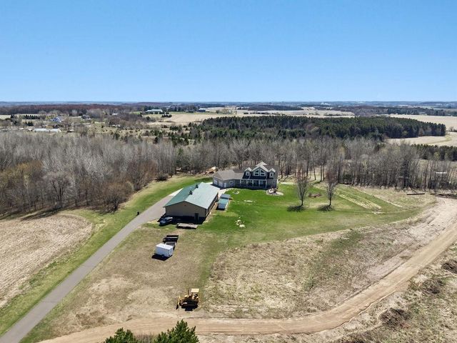 6751 30th Avenue, Eau Claire, WI 54703