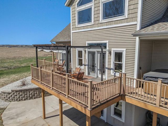 6751 30th Avenue, Eau Claire, WI 54703