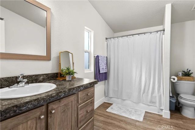 4401 Hughes 191, Bakersfield, CA 93304