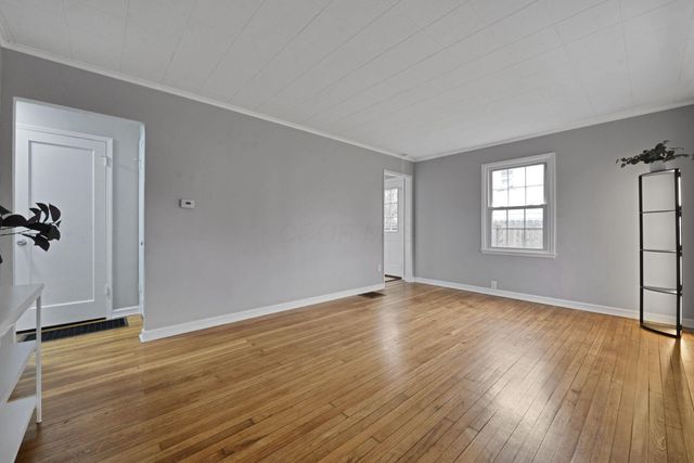 3131 Dresden Street, Columbus, OH 43224