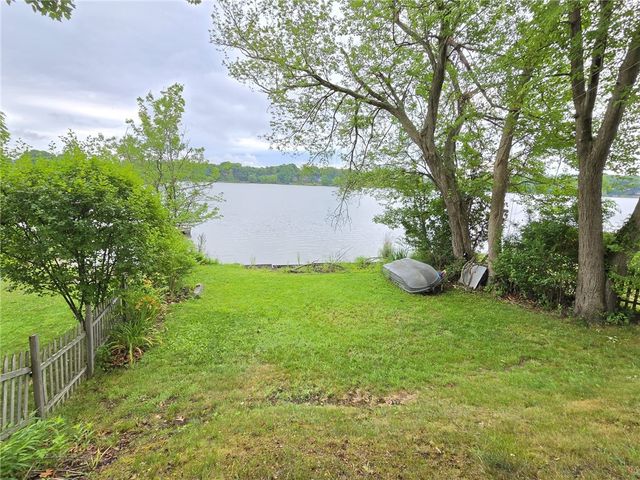 400 Lake Shore Drive, Warwick, RI 02889