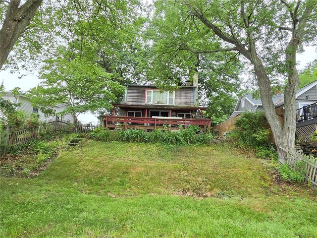 400 Lake Shore Drive, Warwick, RI 02889