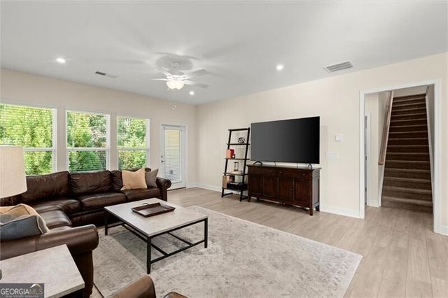 2840 Waverly Walk Point, Cumming, GA 30041
